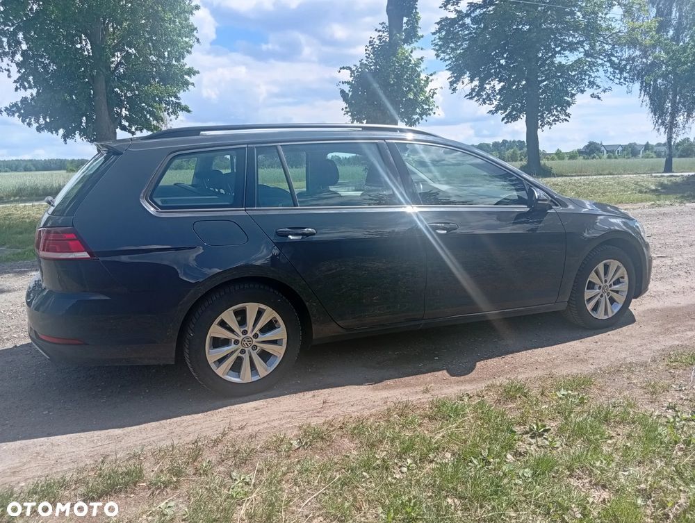 Volkswagen Golf 1.6 TDI BMT Comfortline - 5