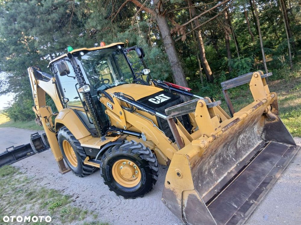 Caterpillar 432f2 - 1