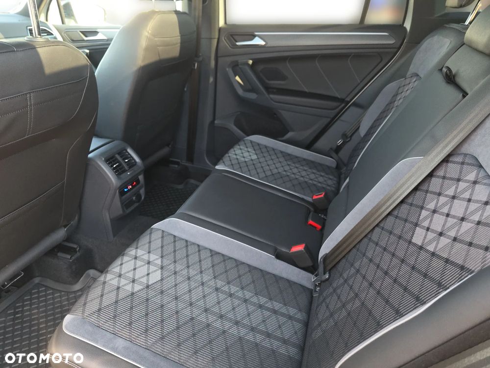 Volkswagen Tiguan 1.5 TSI EVO R-Line DSG - 13