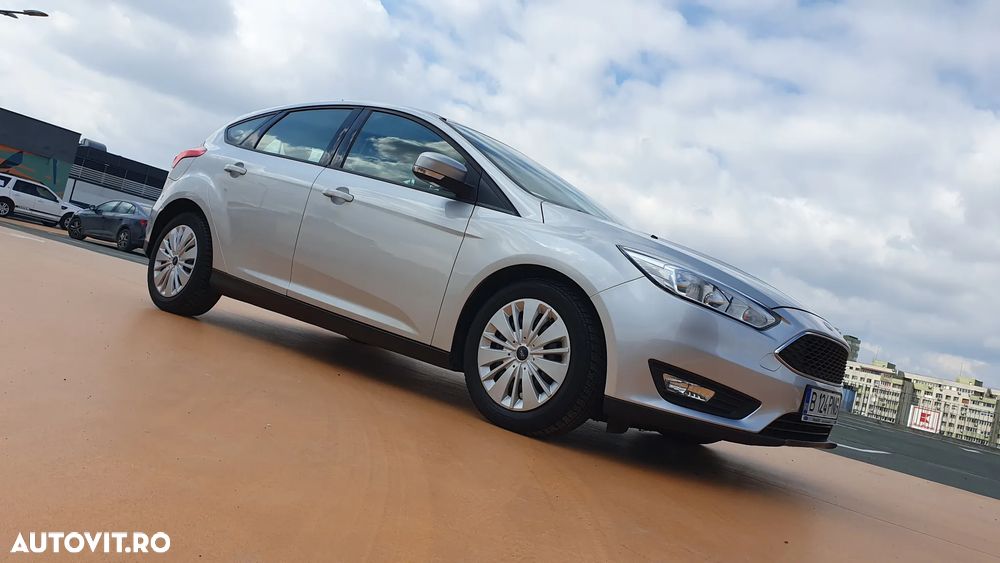 Ford Focus 1.0 EcoBoost Trend Edition - 35