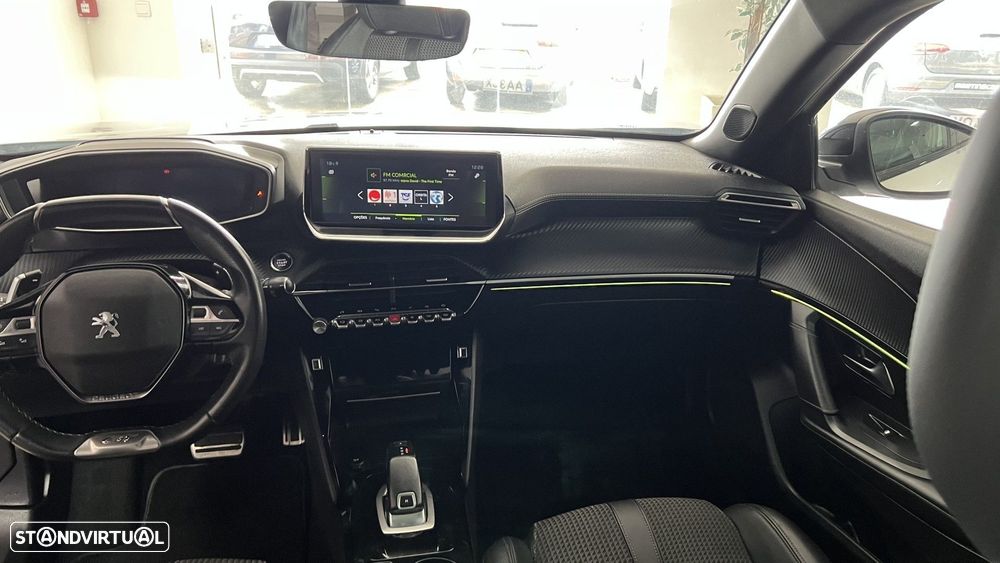 Peugeot 2008 1.2 PureTech GT Line EAT8 - 16