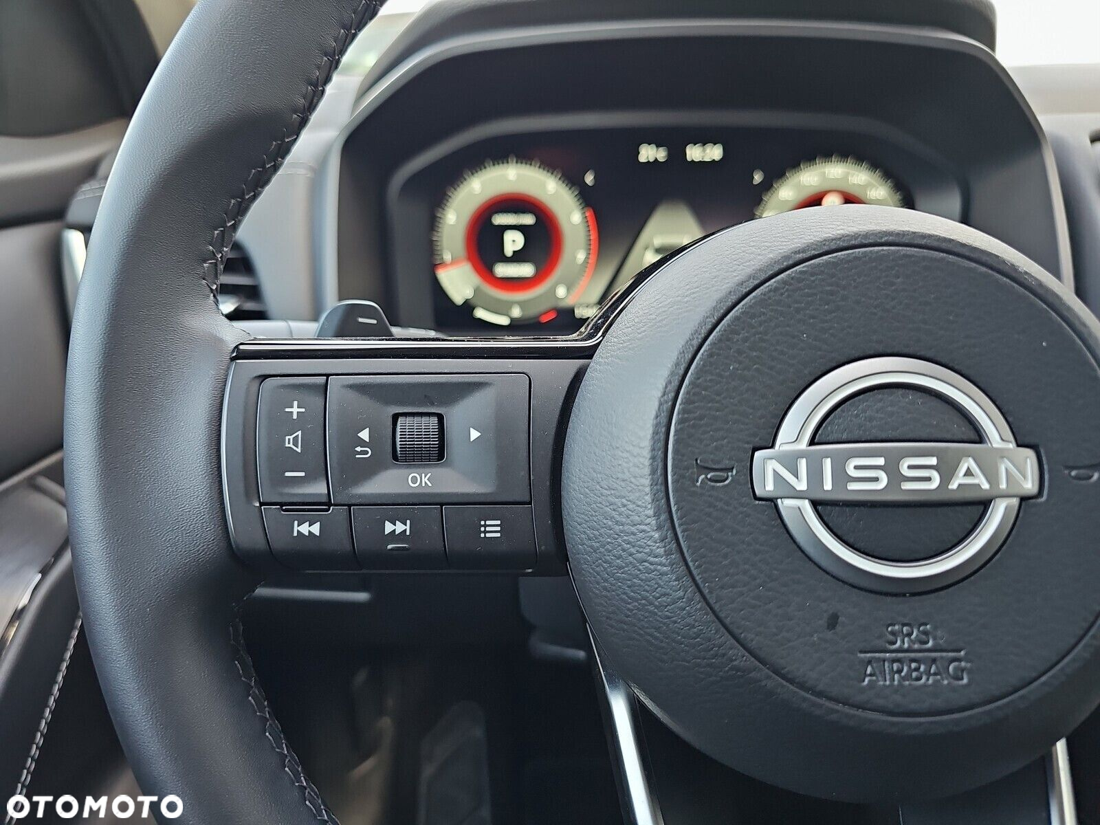 Nissan Qashqai - 12