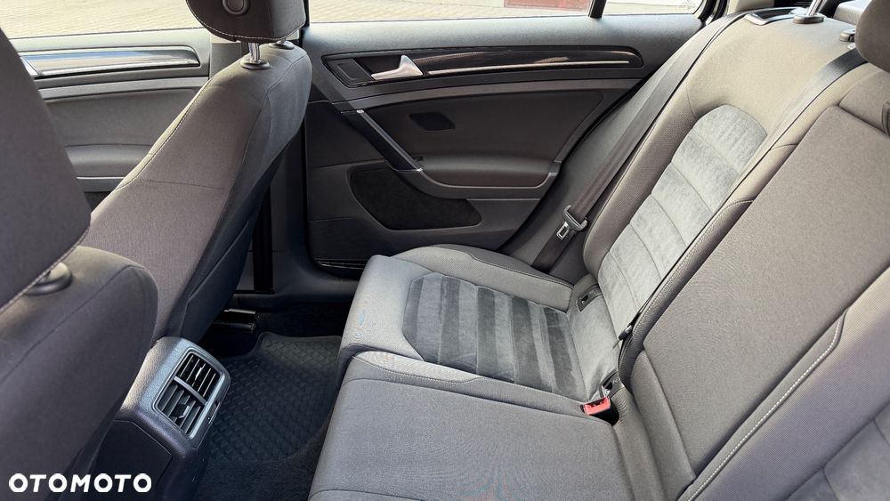 Volkswagen Golf 2.0 TDI BMT Highline - 14