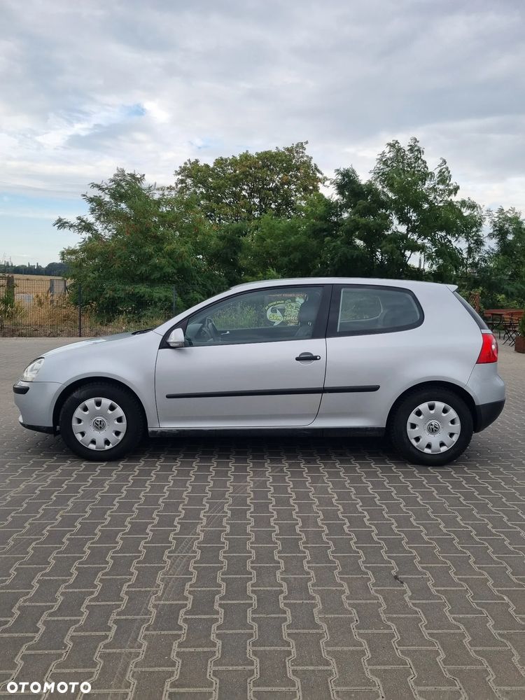 Volkswagen Golf - 8