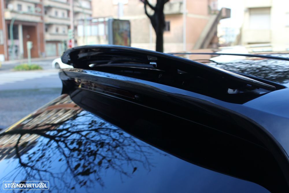 Porsche Panamera Sport Turismo 4 E-Hybrid - 16