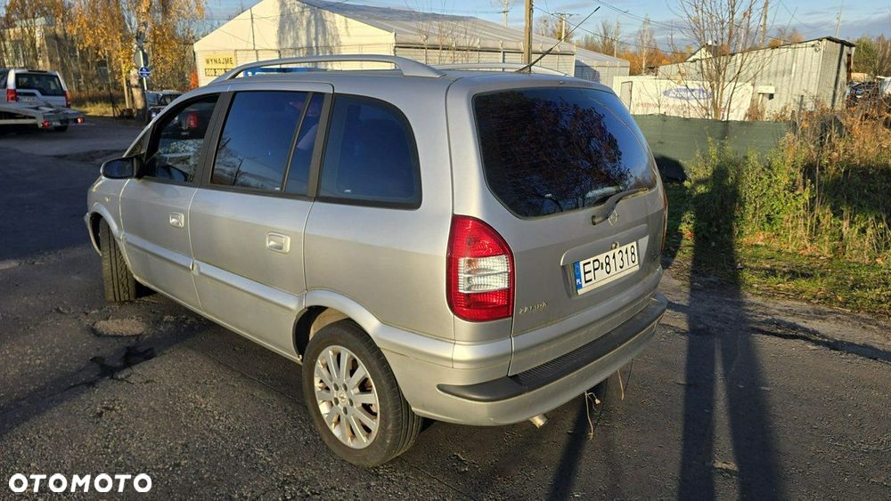 Opel Zafira - 3