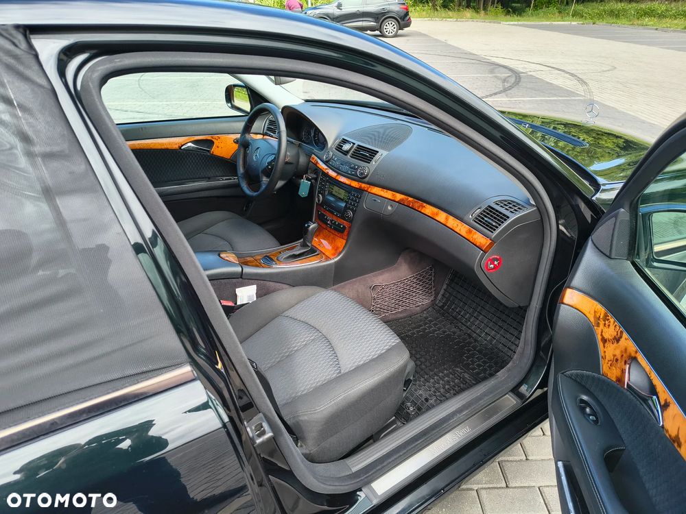 Mercedes-Benz Klasa E 200 Kompressor Automatik Elegance - 11