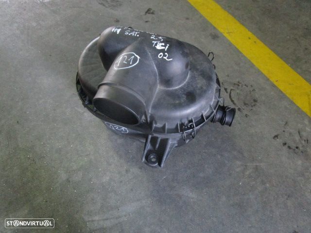 Caixa De Filtro De Ar 281124A003 HYUNDAI H1 SATELITE 2002 2.5 TCI Diesel - 1