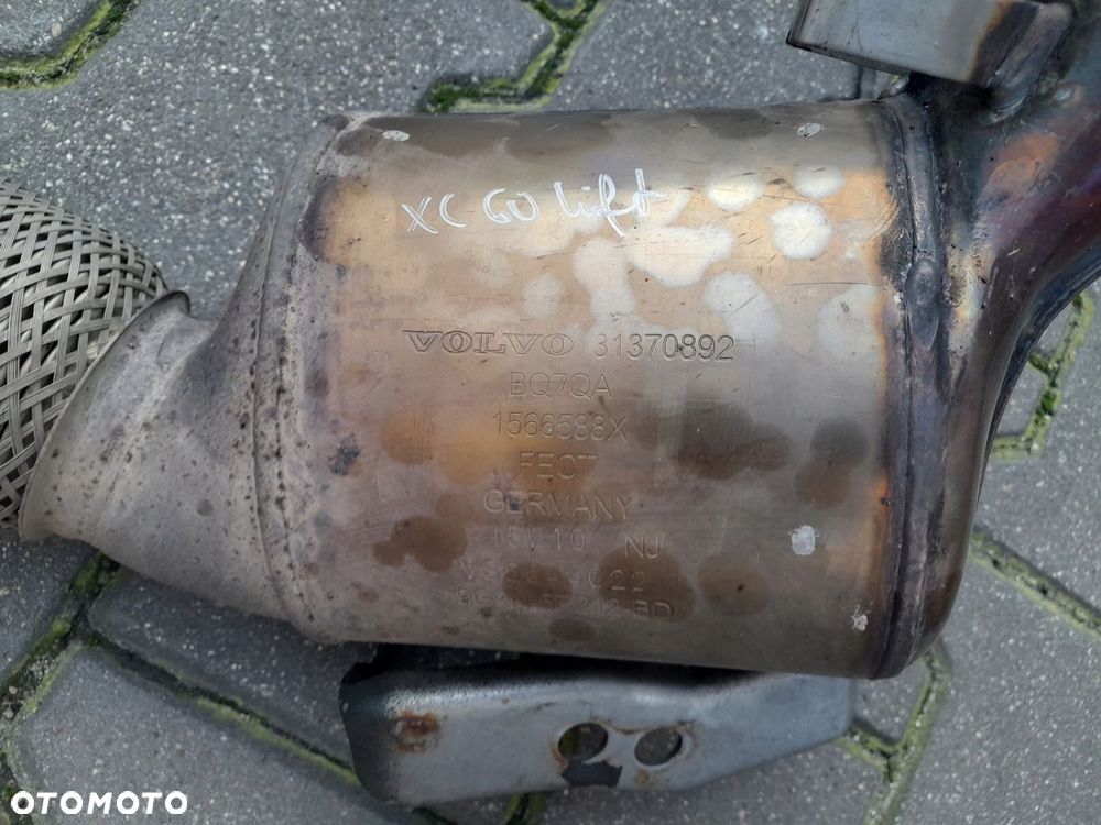 KATALIZATOR FILTR 31370892 VOLVO XC60 LIFT 2.4D5 15R W-WA - 2
