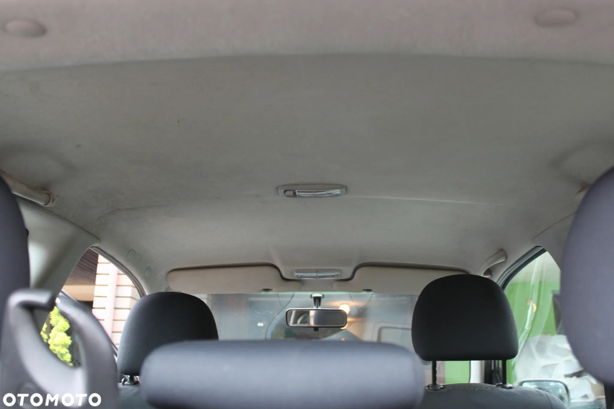 Toyota Yaris 1.0 Base - 16