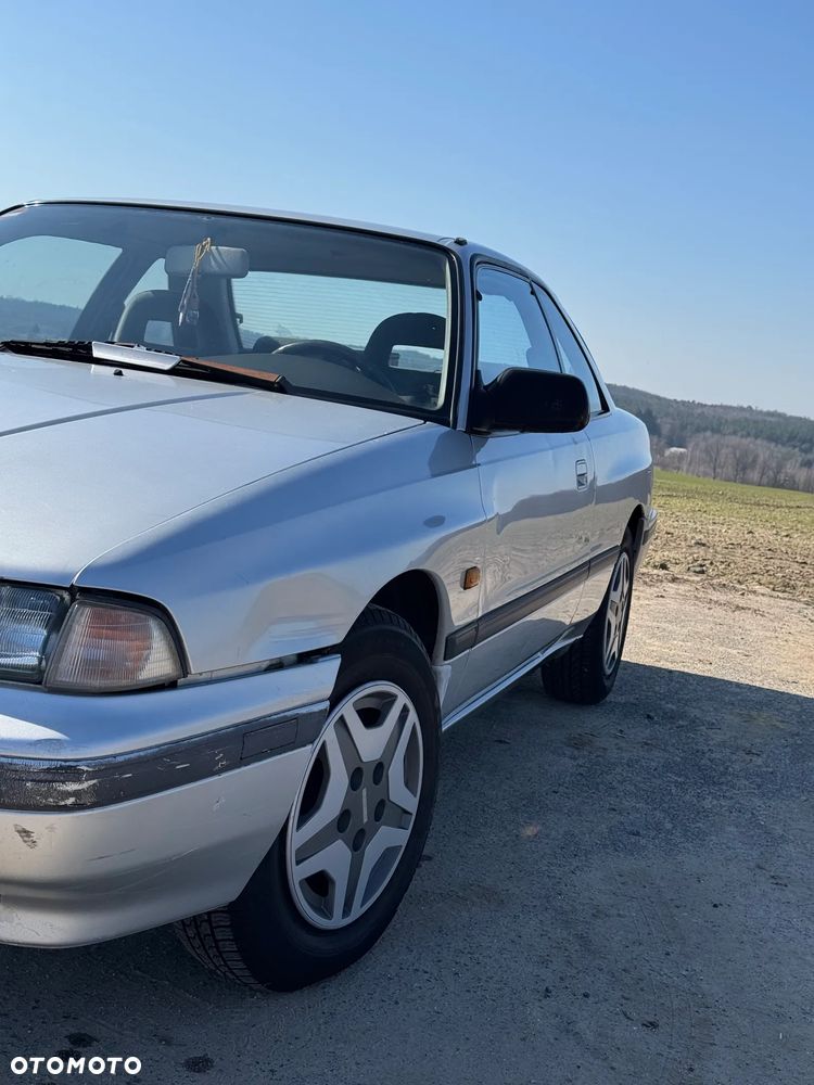 Mazda 626 2.0i GLX - 12