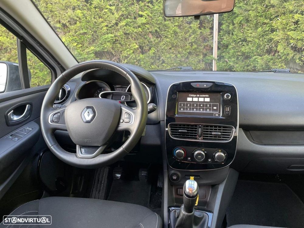 Renault Clio Sport Tourer 1.5 dCi Limited - 6