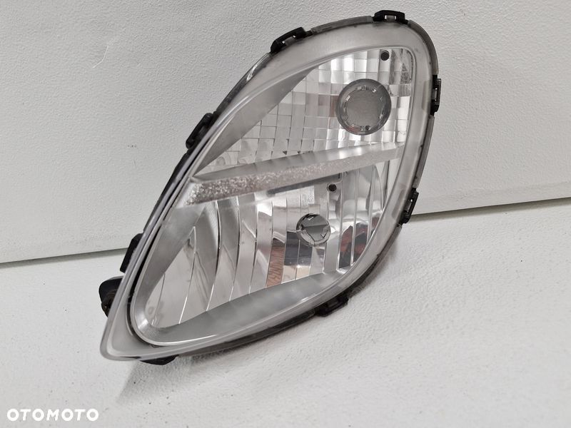 kia picanto ii 2 halogen lampa przeciwmgielna lewa przód drl 92201-1y1 - 1