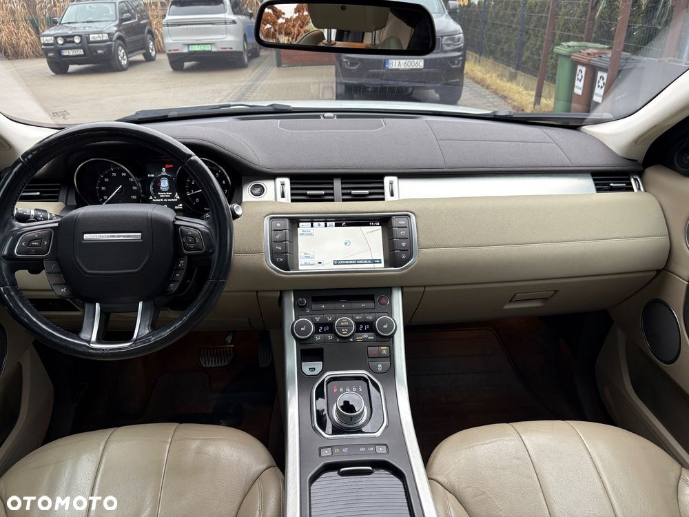 Land Rover Range Rover Evoque Si4 SE Dynamic - 29