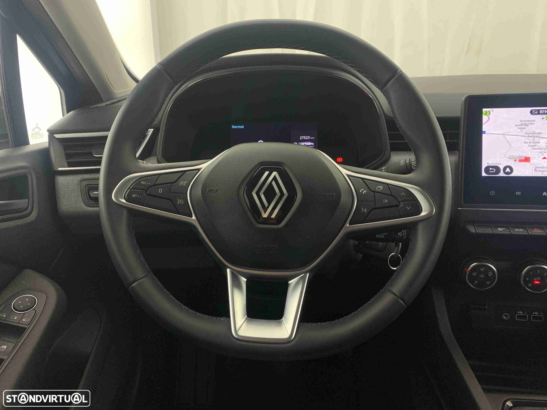 Renault Clio 1.0 TCe Evolution - 11