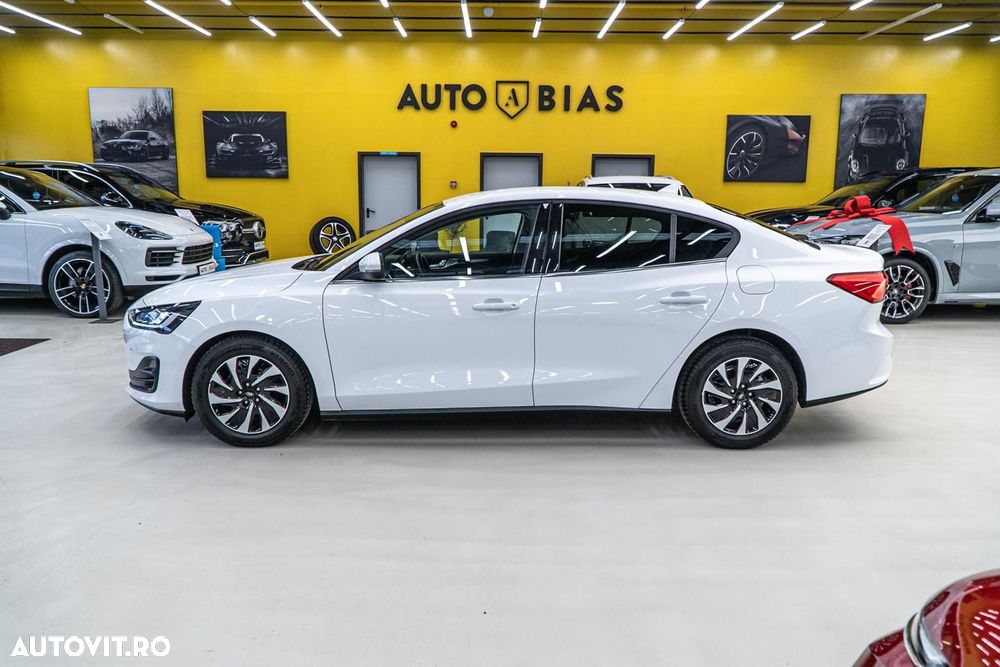 Ford Focus 1.0 EcoBoost Titanium - 16