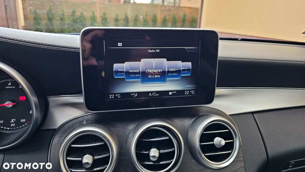 Mercedes-Benz Klasa C 200 7G-TRONIC - 41