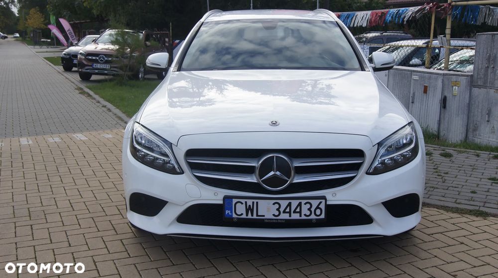 Mercedes-Benz Klasa C 220 d T 9G-TRONIC AMG Line - 2