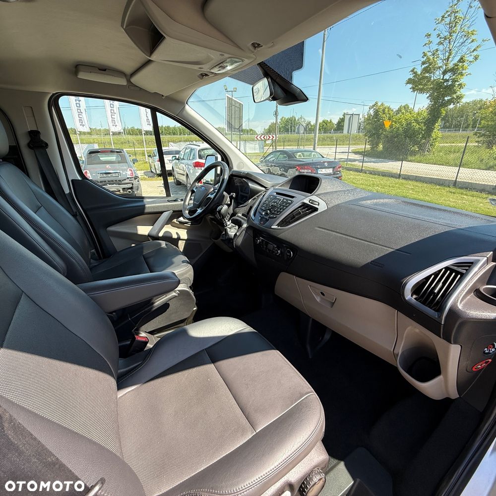 Ford Tourneo Custom 2.0 TDCi L1 Titanium - 14