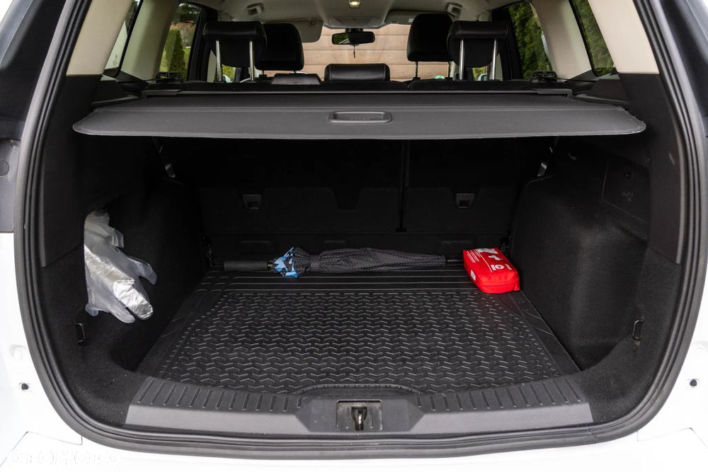 Ford Kuga 2.0 TDCi FWD Titanium Plus - 17