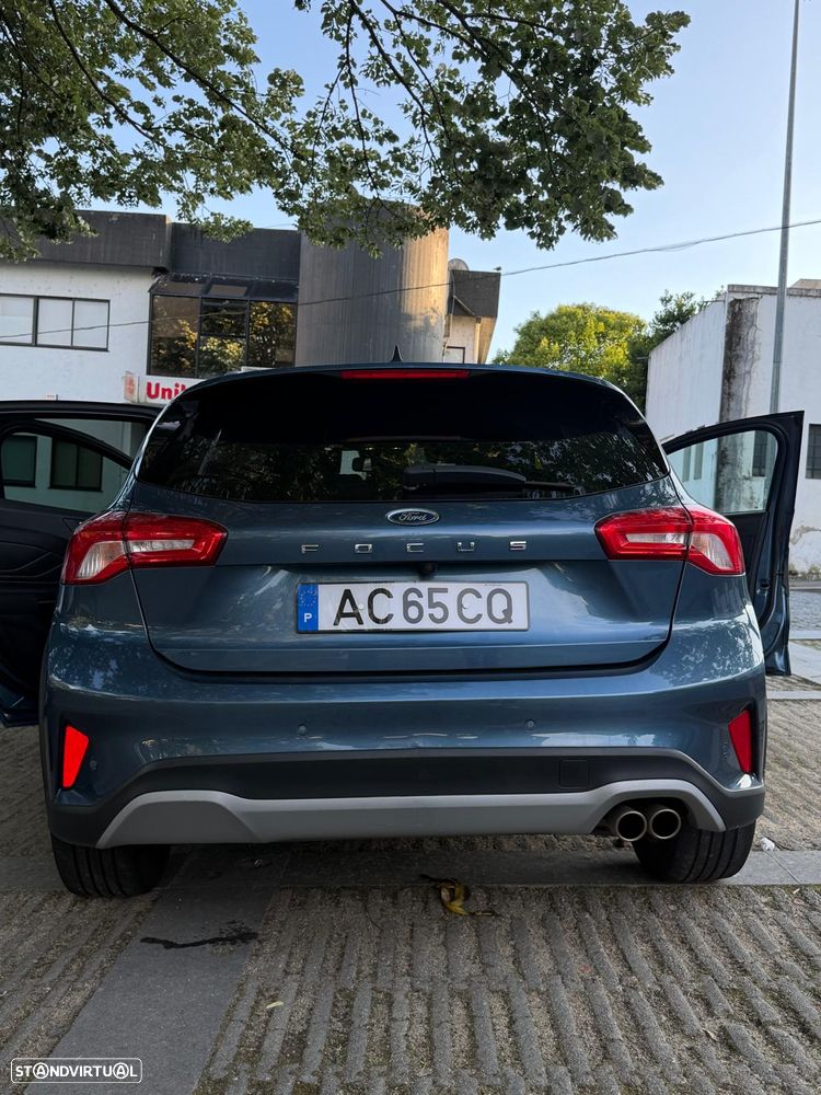 Ford Focus 1.0 EcoBoost S&S ACTIVE - 4
