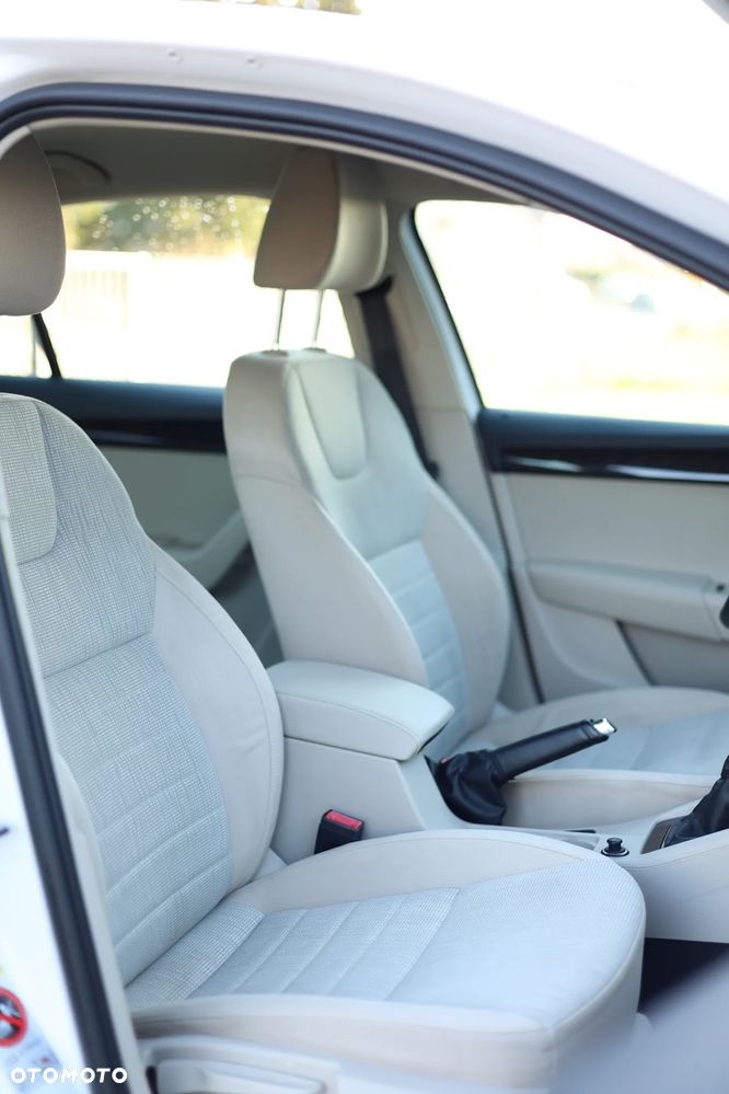 Skoda Octavia 1.4 TSI Elegance - 2