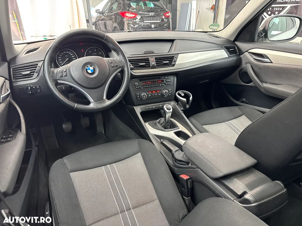BMW X1 xDrive20d - 17