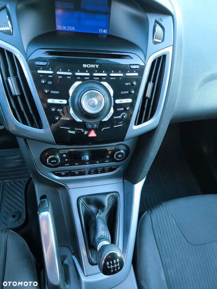 Ford Focus 1.6 EcoBoost Start-Stopp-System Titanium - 16