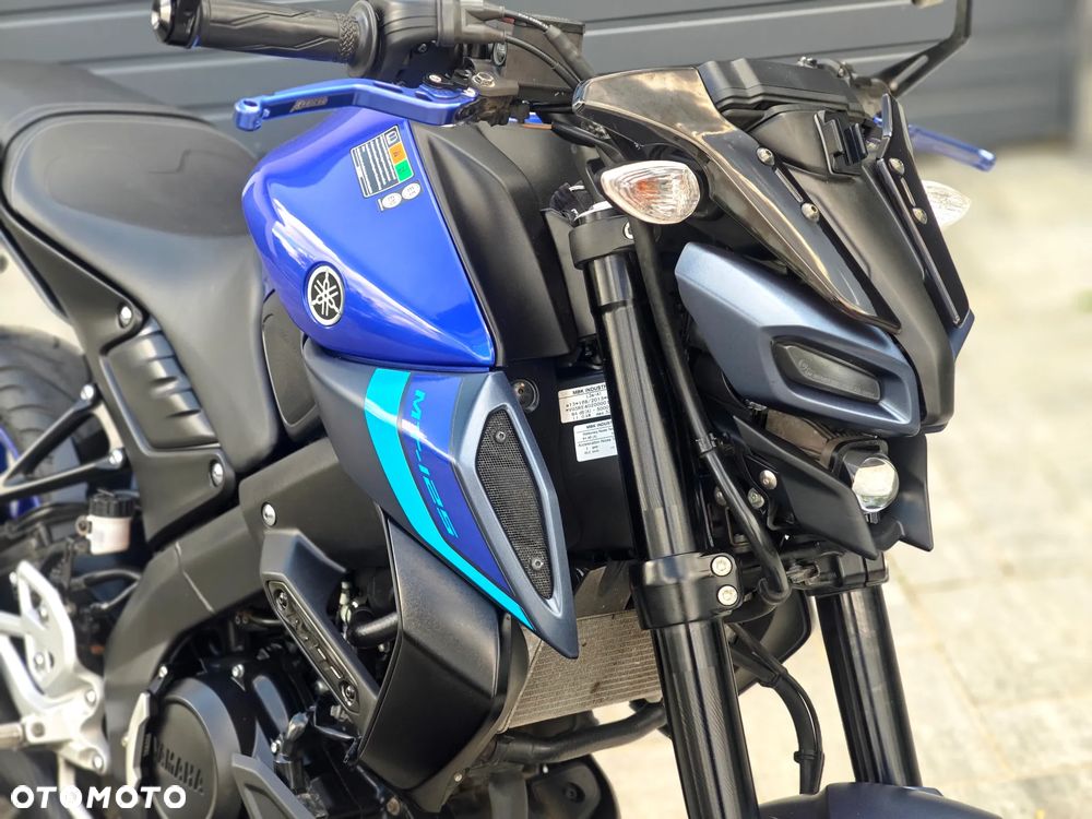 Yamaha MT - 19