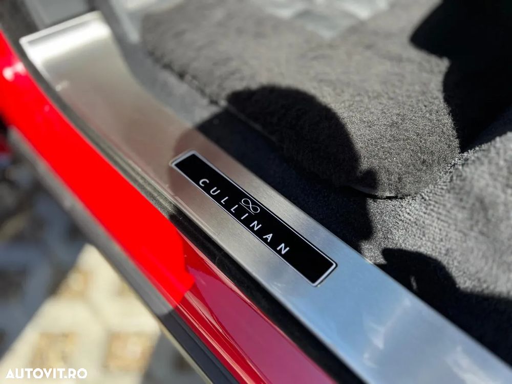 Rolls-Royce Cullinan - 24