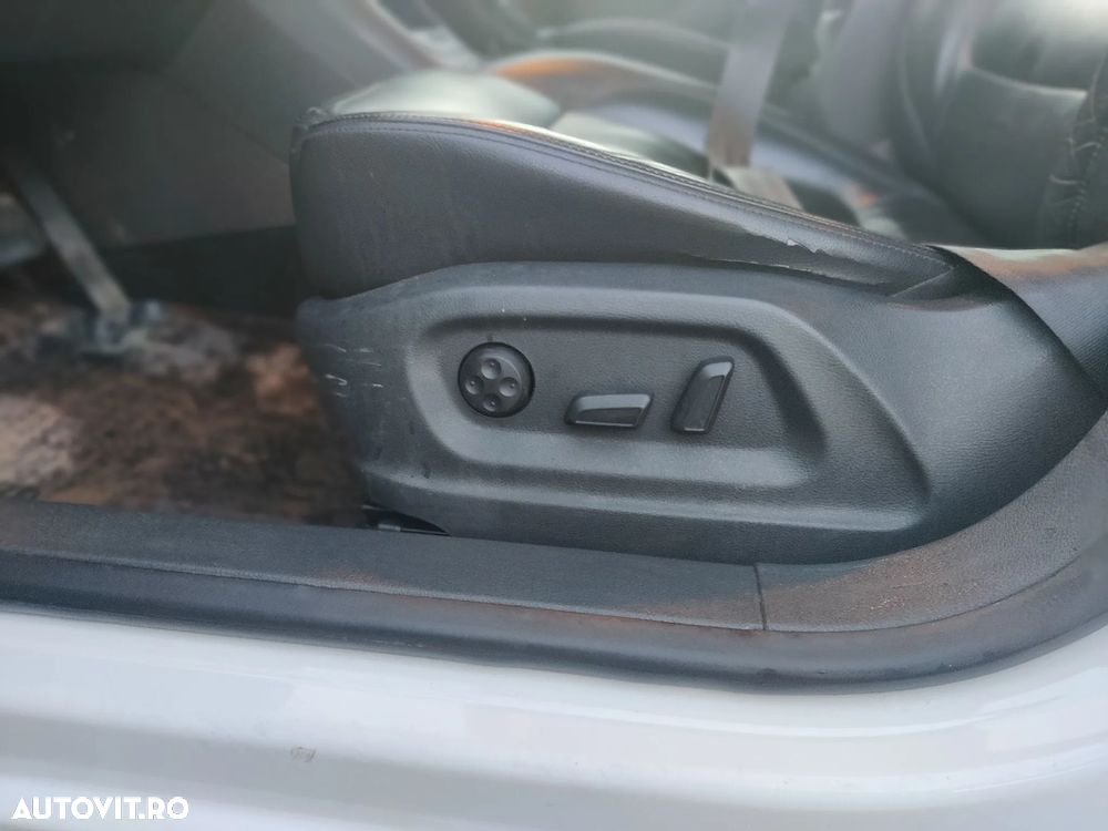 Volkswagen Tiguan - 20