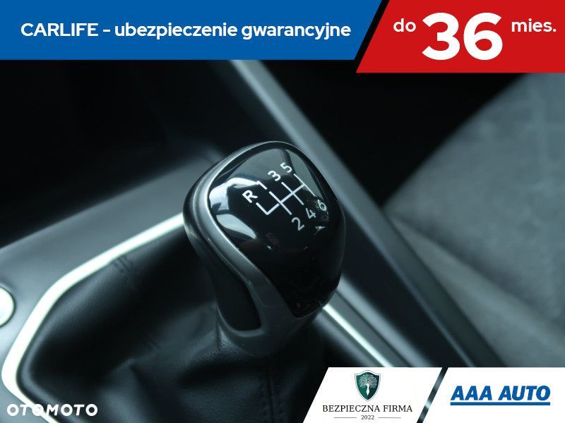 Volkswagen Golf - 18