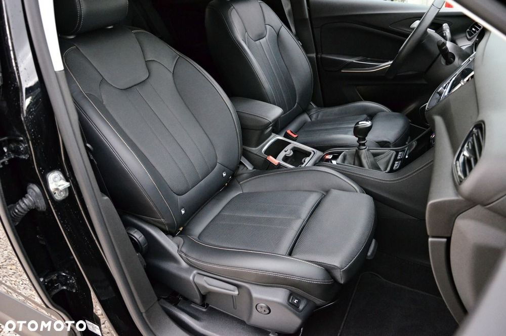 Opel Grandland X 1.5 CDTI Ultimate S&S - 38