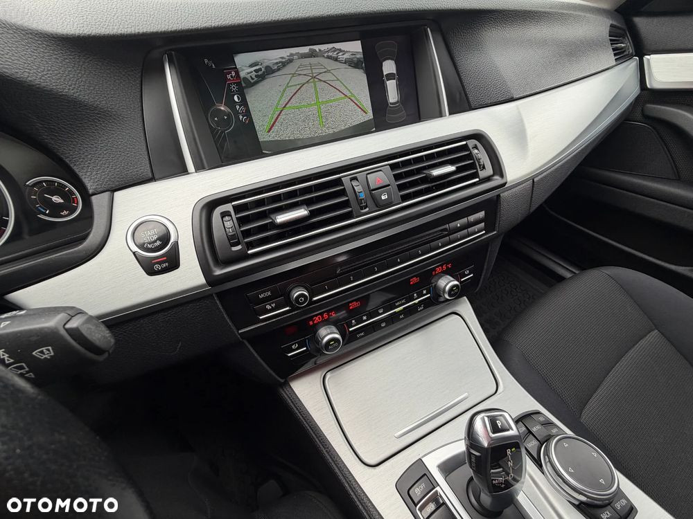 BMW Seria 5 520d xDrive - 35