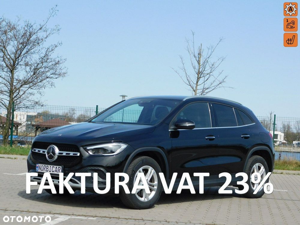 Mercedes-Benz GLA - 1
