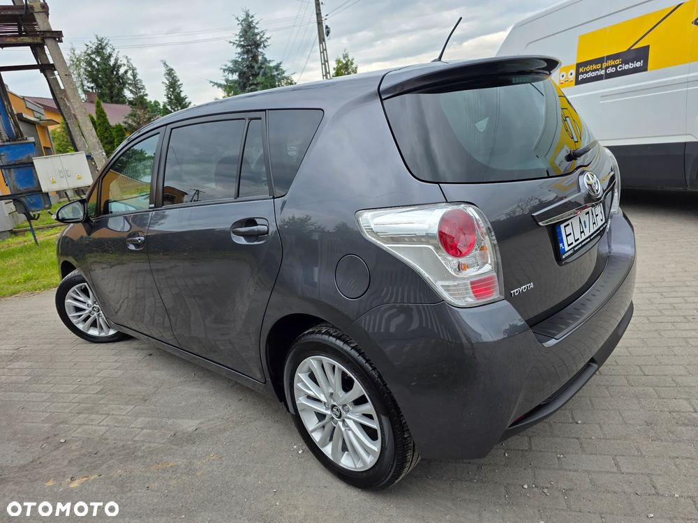 Toyota Verso 1.8 Sol plus EU5 MS - 9