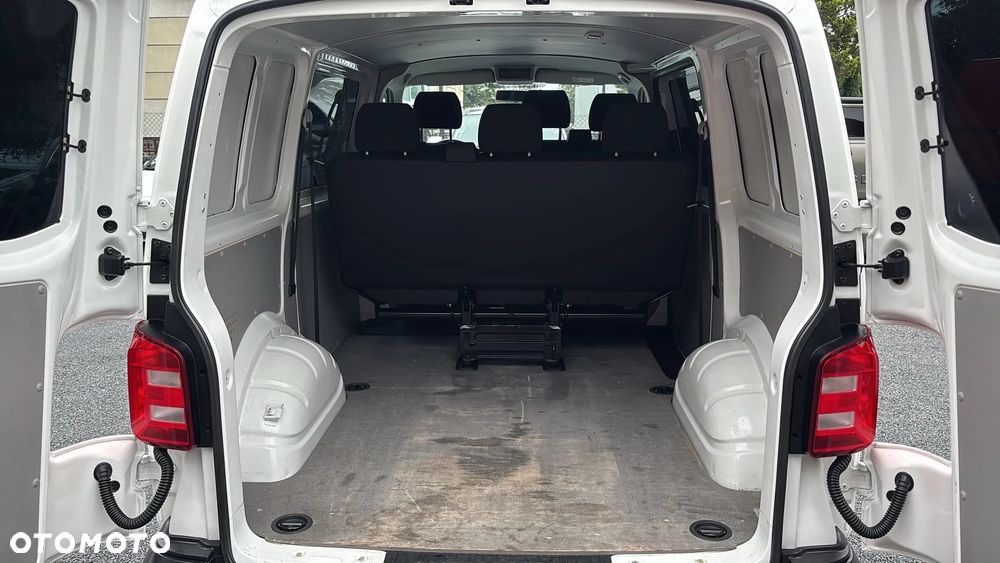 Volkswagen Transporter - 8