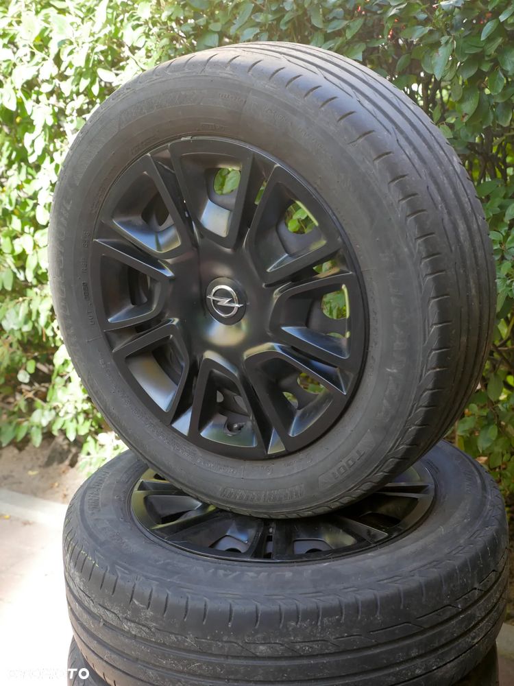 Opel Crossland X 1.2 Enjoy - 15