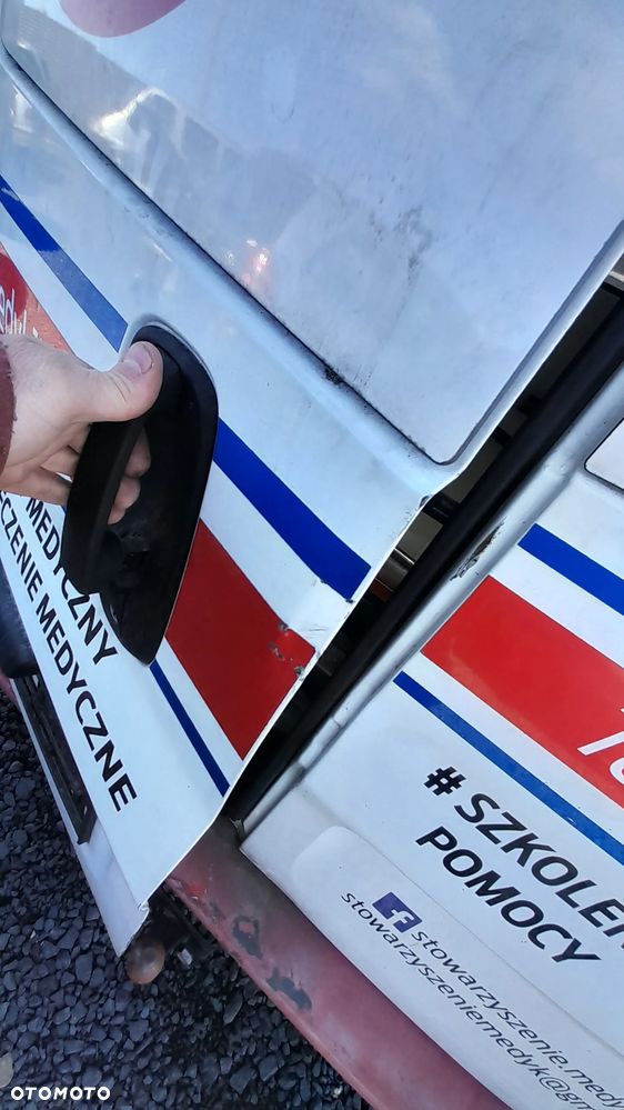 RENAULT TRAFIC II DRZWI LEWY TYŁ TYLNE LEWE KOMPLETNE nr. 93/3 - 2