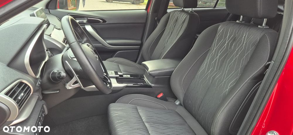 Mitsubishi Eclipse Cross - 10