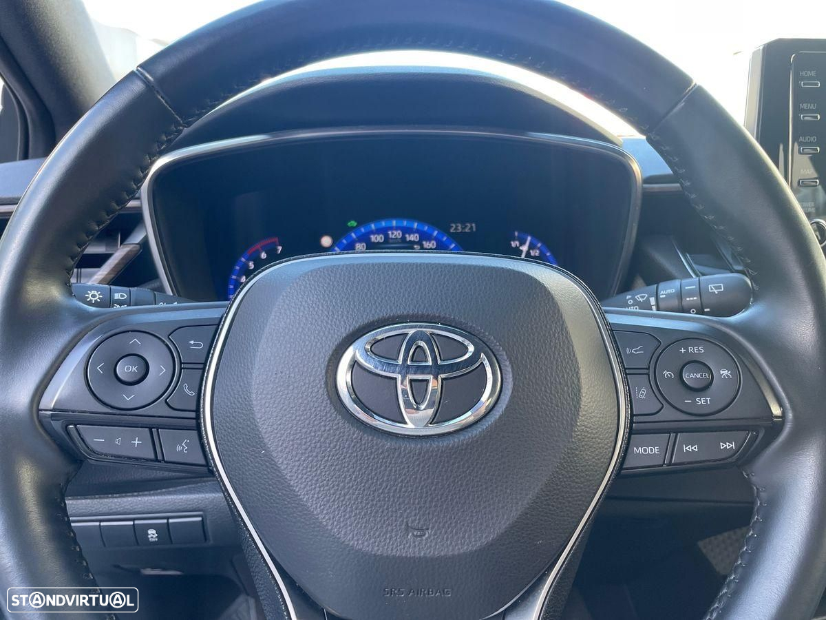 Toyota Corolla Touring Sports - 13