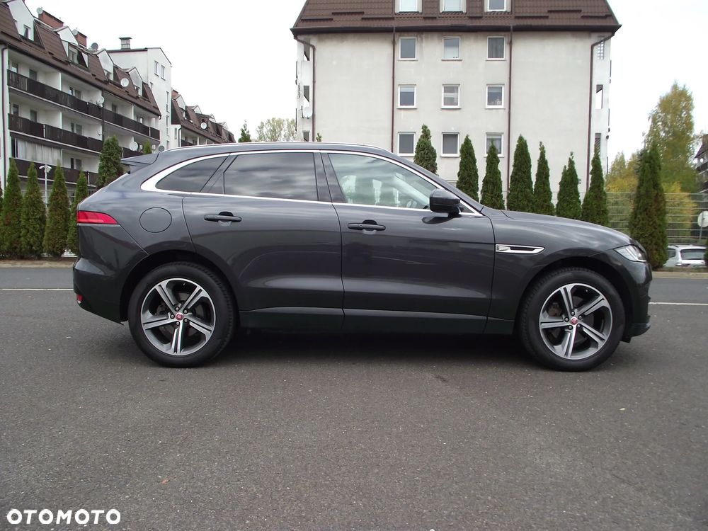 Jaguar F-Pace 3.0 TDV6 AWD R-Sport - 6