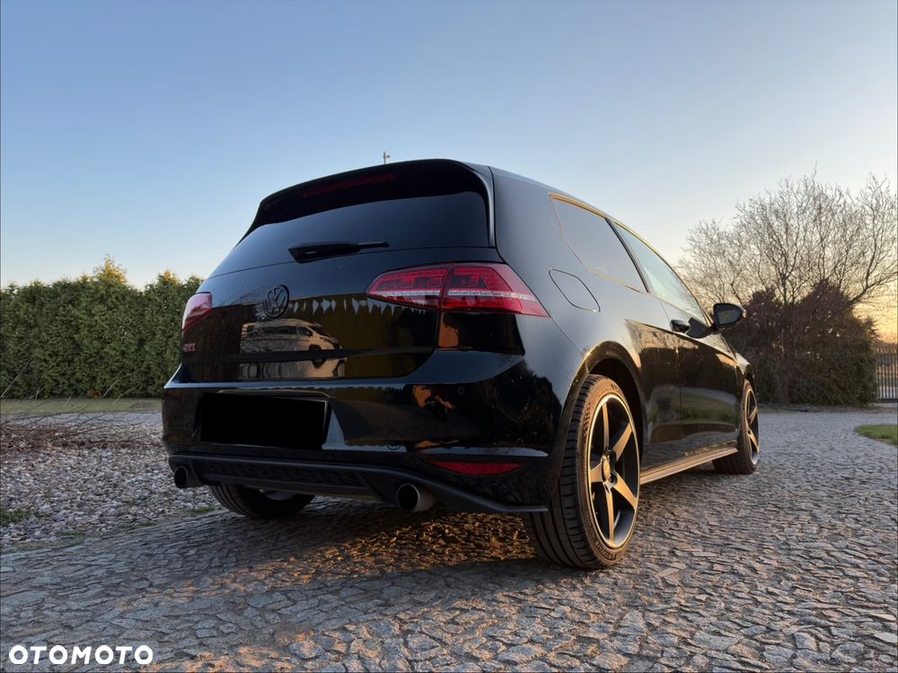 Volkswagen Golf 2.0 TSI BMT GTI Performance - 6