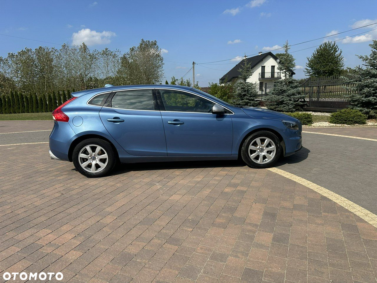 Volvo V40 D2 RDesign - 14