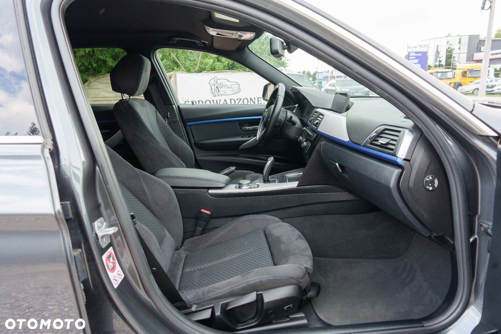 BMW Seria 3 320i Edition M Sport Shadow - 18