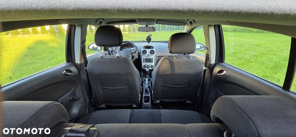 Opel Corsa - 8
