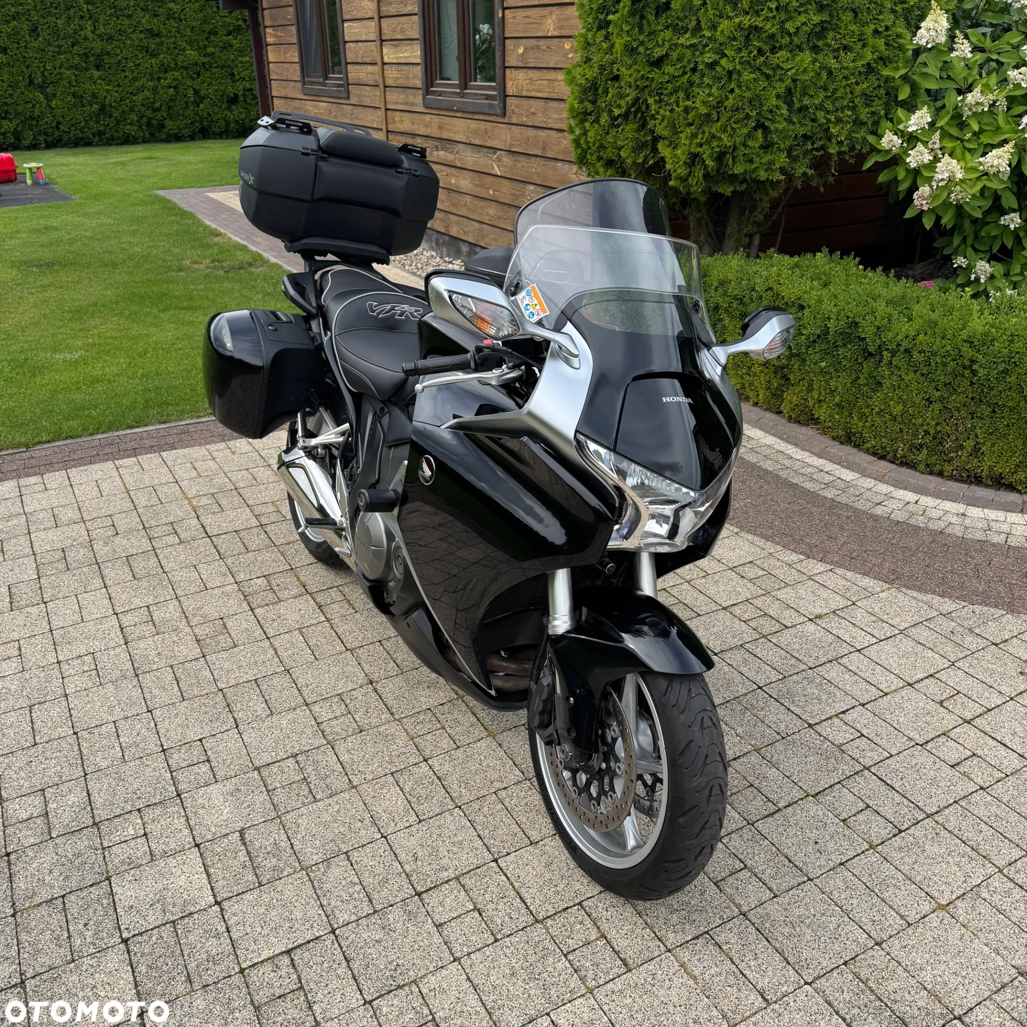 Honda VFR - 6