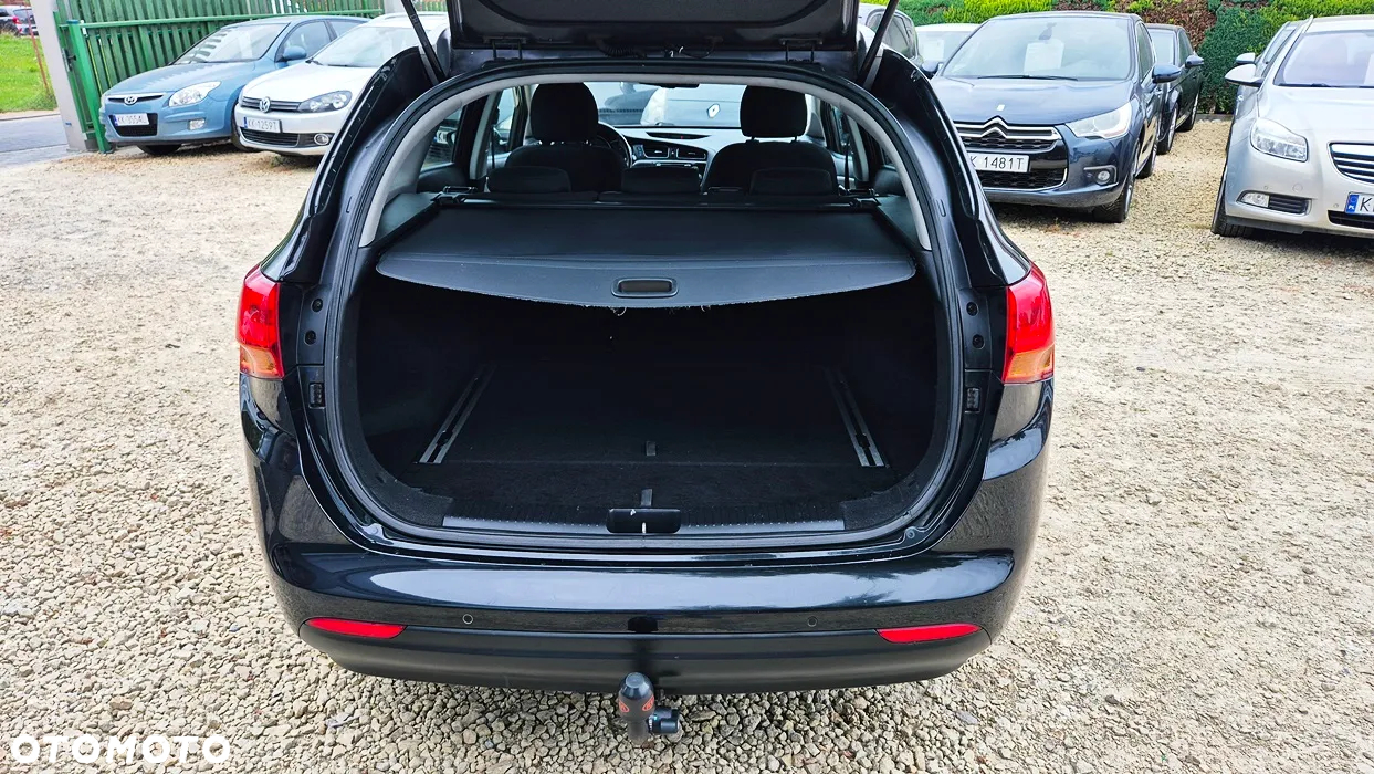Kia Ceed Cee'd 1.6 GDI XL - 33