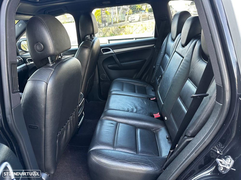 Porsche Cayenne Tiptronic - 21