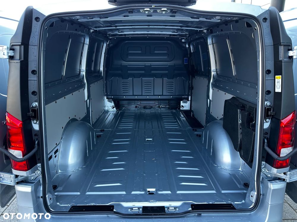 Mercedes-Benz Vito - 29